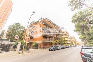 Montagnola prestigioso Attico con Terrazzi