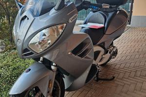 Malaguti spidermax  rs 500