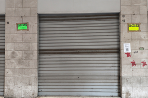 Locale bar in centro città