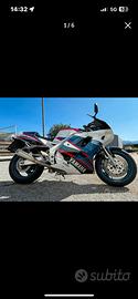Yamaha FZR 1000 exup