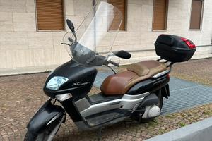 Yamaha Versity XC-300