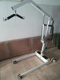 Sollevatore elettrico per disabili - mopedia -