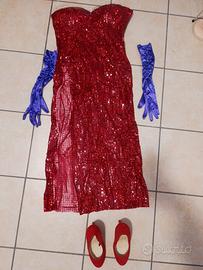 Costume cosplay Jessica Rabbit, con accessori