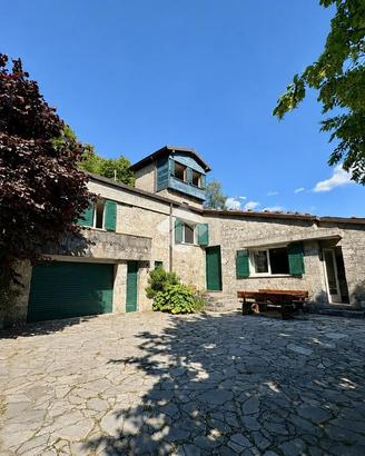VILLA SINGOLA A CASNIGO