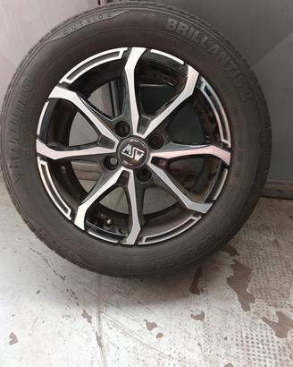 Cerchi in lega Oz + gomme
