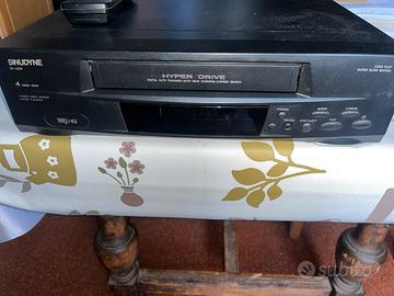 Videoregistratore VHS Sinudyne SV12224