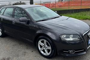 audi A3 1.6 tdi 122mila kilometri originali