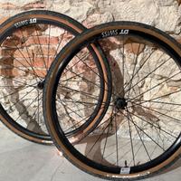 Ruote gravel dt swiss