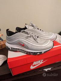 nike silver 42