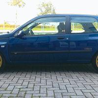 Clio williams