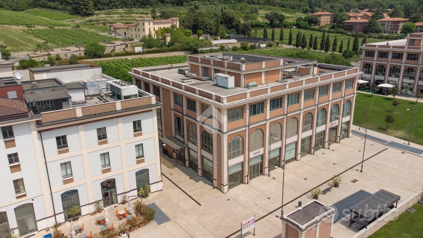 NEGOZIO A BRESCIA - Vista 6