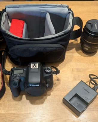 Canon EOS 760D + obiettivi EF-S 18-55mm ed EF-S 5