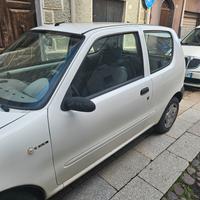 Fiat 600 del 2007 con 95.000 km
