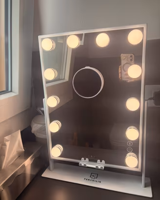 Specchio trucco da tavolo con bluetooth 36x47  cm