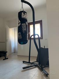 Supporto per sacco boxe