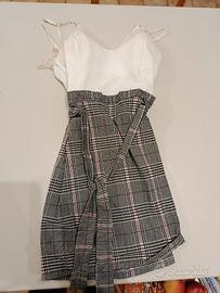 vestito corto bicolore con cintura 