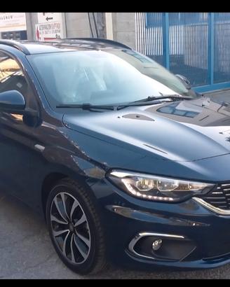 Fiat Tipo Station Wagon Lounge GPL 