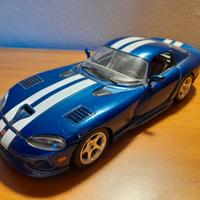 Burago Dodge Viper 1:18