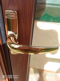 Finestra in alluminio