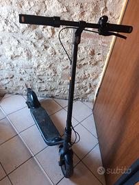 Monopattino Ninebot F2 E