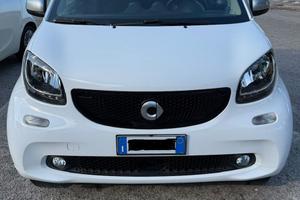 Smart  Fortwo Coupè,  benzia, cambio automatico