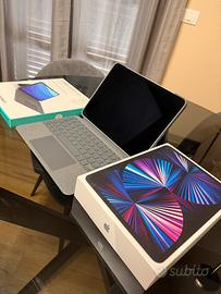 IPad Pro 11” M1 128GB Wi-Fi + Logitech Combo Touch