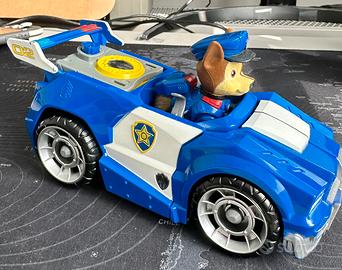 Paw Patrol, Veicolo e Personaggio di Chase