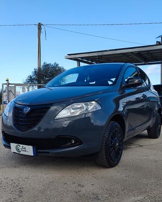 Lancia Ypsilon 0.9 TwinAir 85 CV 5 porte Metano Ec