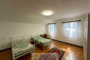 Stanza in casa indipendente di 170 m² a Padova