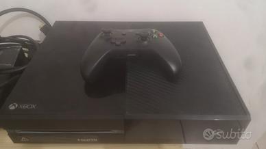 Xbox one con pad perfettamente funzionante