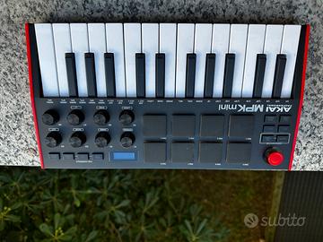 AKAI MINI TASTIERA