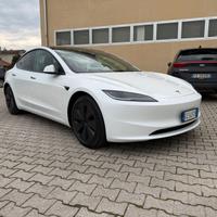 Tesla Model 3 Highland AWD Dual Motor