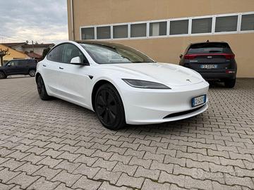 Tesla Model 3 Highland AWD Dual Motor