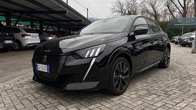 Peugeot 208 GT Line PureTech 100 S/S NAVI ACT...