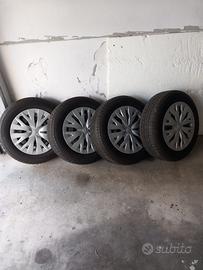 Gomme e cerchi invernali yaris 185/65/15