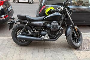 Moto Guzzi V9 Bobber
