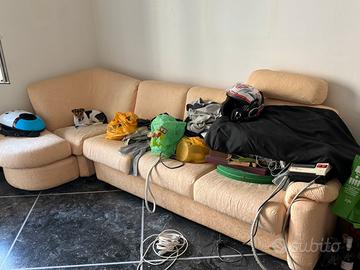 Divano con penisola 3.10 metri