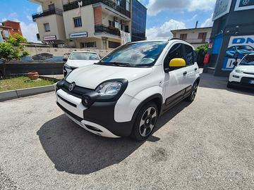 Fiat Panda Cross 1.0 FireFly S&S Hybrid