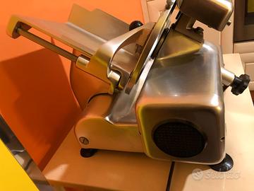 Affettatrice Professionale MANCONI KOLOSSAL