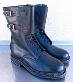 Anfibi originali E.I. 1999 mai usati marcati tg.41