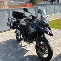 MOTO BENELLI TRK 502X