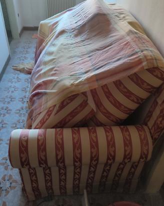 divano come nuovo