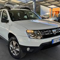 Dacia Duster 1.5 dCi 110CV gancio traino 4x4 euro6
