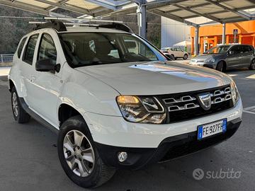 Dacia Duster 1.5 dCi 110CV gancio traino 4x4 euro6