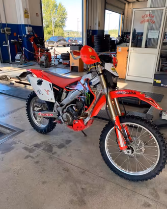 TUTTI I RICAMBI CRF 250 DAL 2004 AL 2009