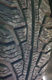 gomme Uniroial  195/65/16 termiche