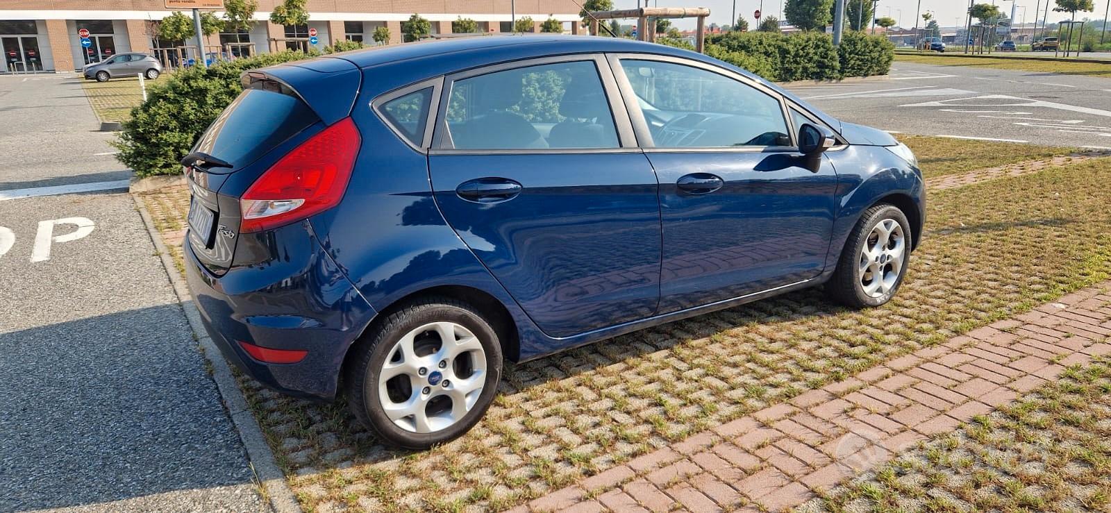 Ford fiesta 2012 bz-gpl - Auto In vendita a Torino