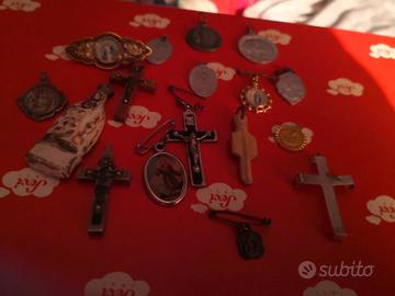 lotto 17 medagliette antiche