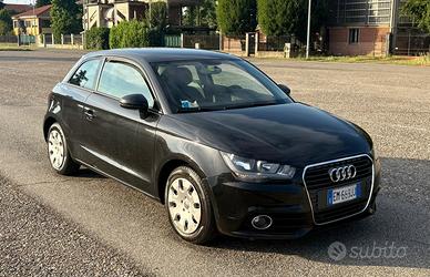 Audi A1 1.6 TDI 90cv ADMIRED SI NEO PATENTATI