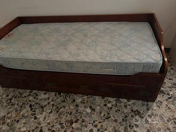 Letto stile vecchia marina